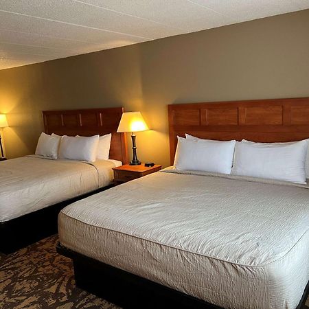 Best Western Derby Inn Eagle River Exterior foto