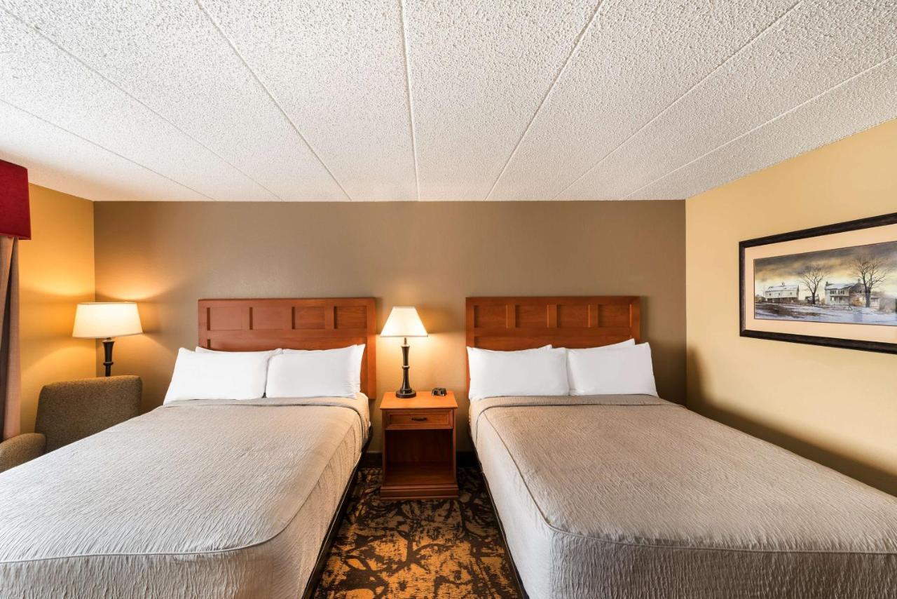 Best Western Derby Inn Eagle River Exterior foto