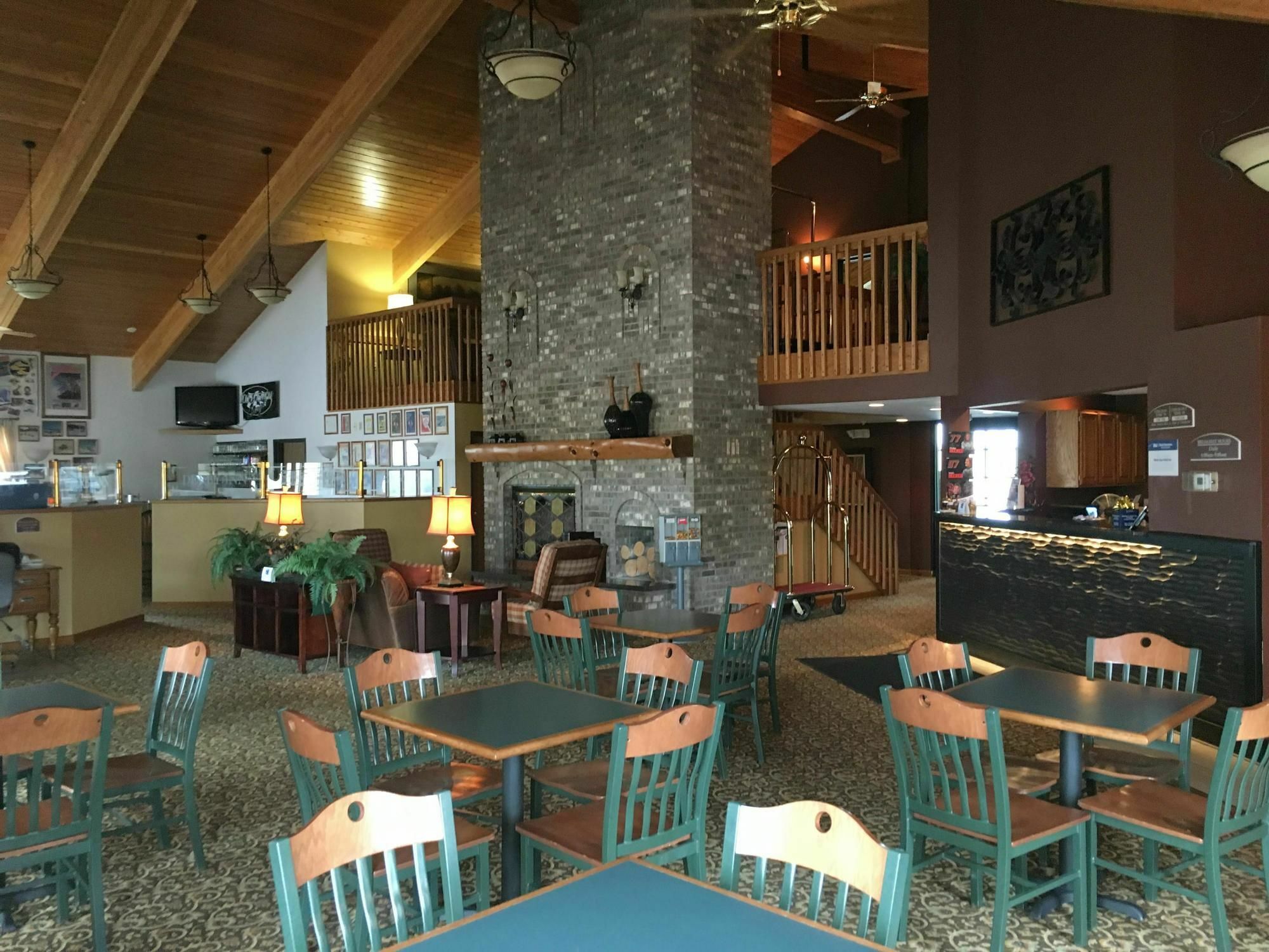 Best Western Derby Inn Eagle River Exterior foto